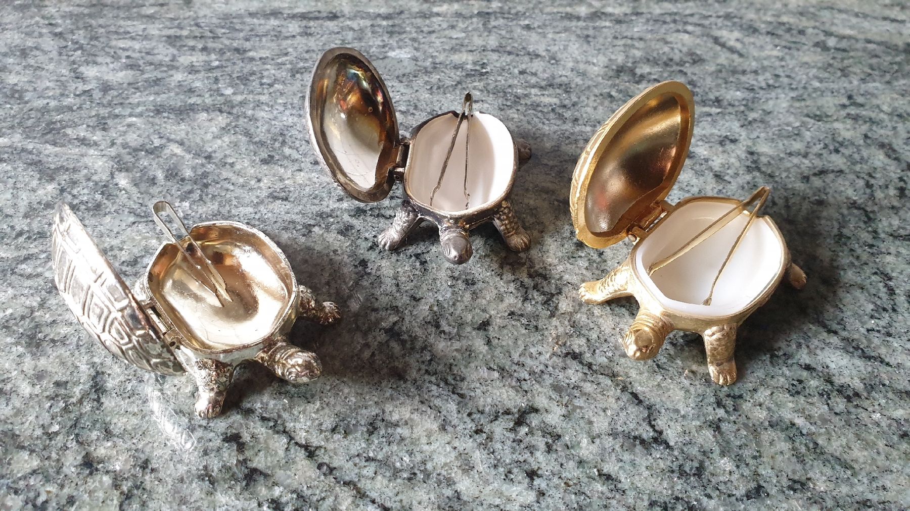 Tutte le decorazioni: METALL-SCHILDKRÖTEN – Usato da Wengi b. Büren venduto da Ot1000 2