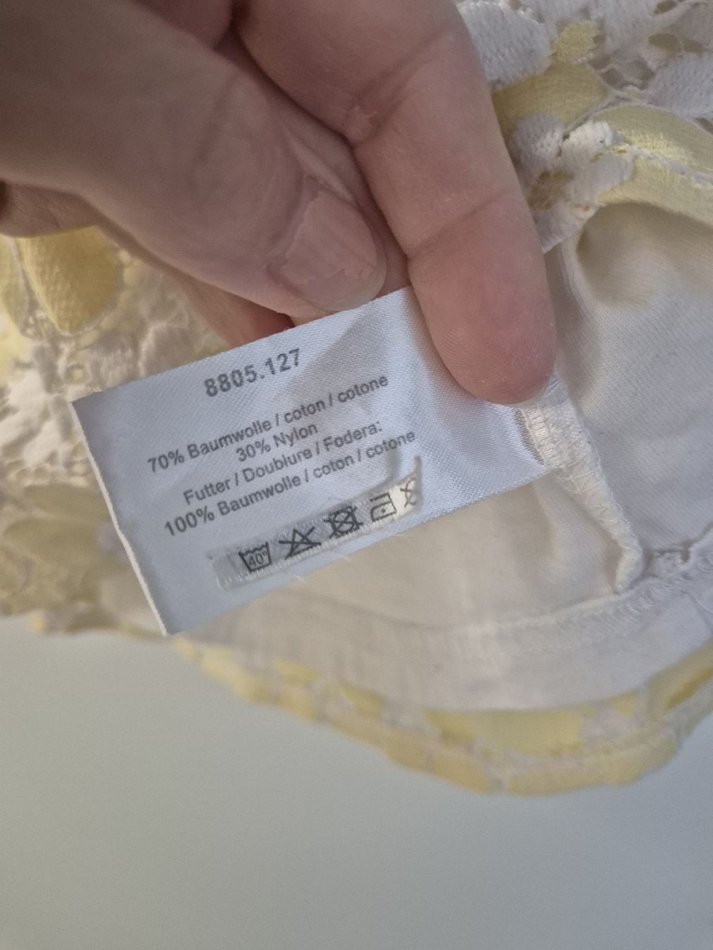 Vestiti & Gonne: Festkleid 110 – Usato da Weesen venduto da flying_kiwi 5