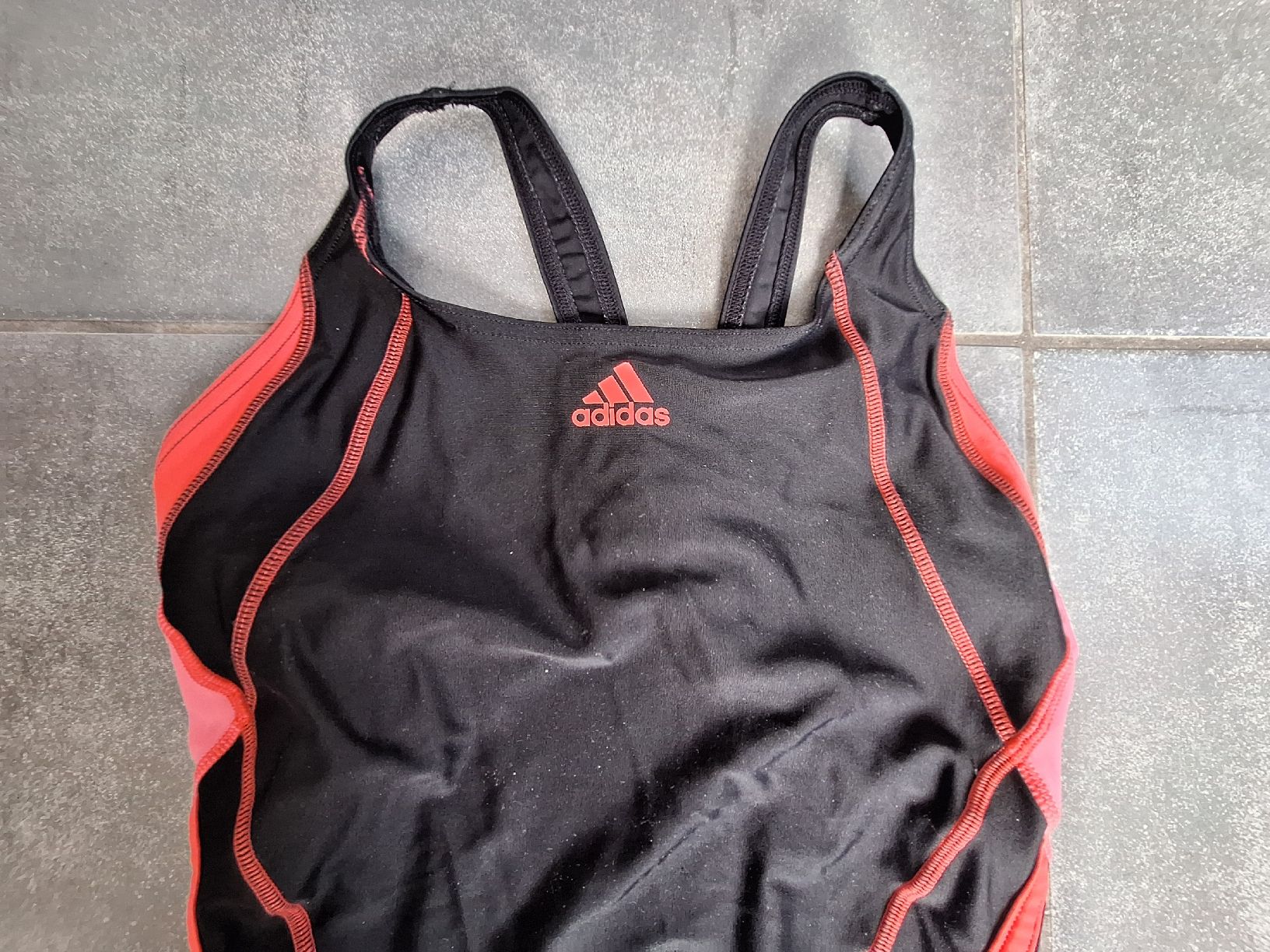 Adidas Costumi da bagno & Bikini: Badeanzug Adidas Grösse 34 – Usato da St.Gallen venduto da dajo0809 3