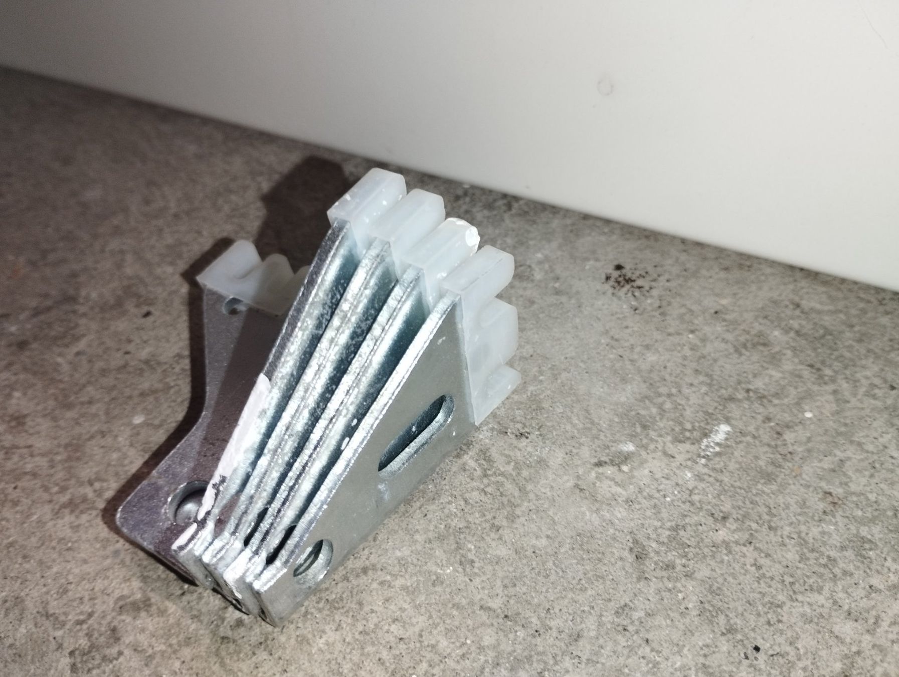 Heizgeräte: Heizkörper Radiator – Gebraucht aus Rheinsulz von EGON01 3