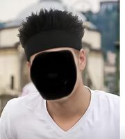 Bonnet faux cheveux noirs style bronché 20X15X5,5 hommes
