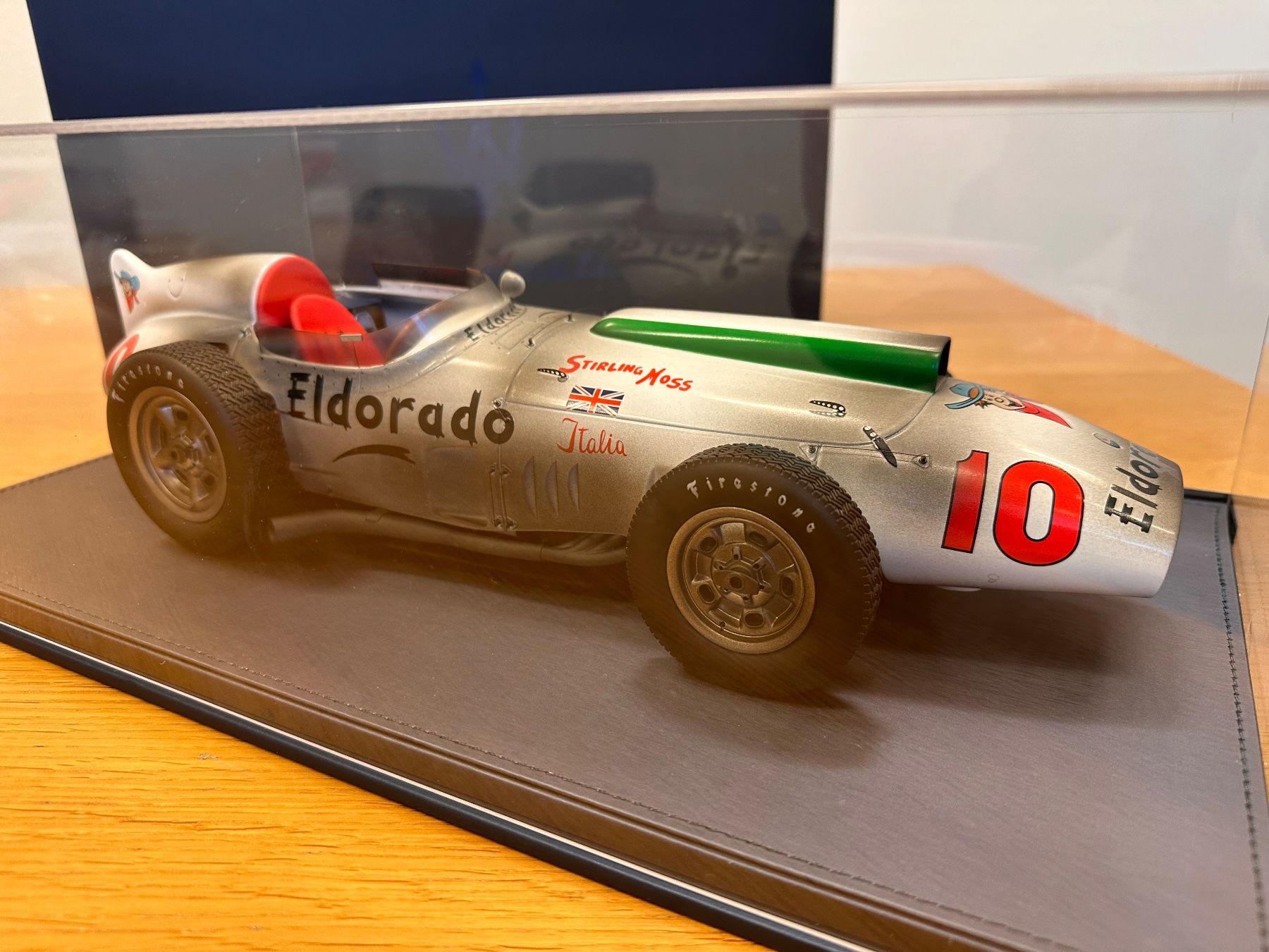 Maserati Modellini d'auto: Maserati Tipo 420M 58 Eldorado 1958 Dirty Version – Nuovo e nell'imballaggio originale da Stein AR venduto da Krabbe2 2
