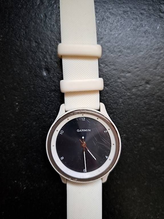 Garmin Smartwatch: Garmin Smartwatch – Usato da Romanshorn venduto da Harpo9 4