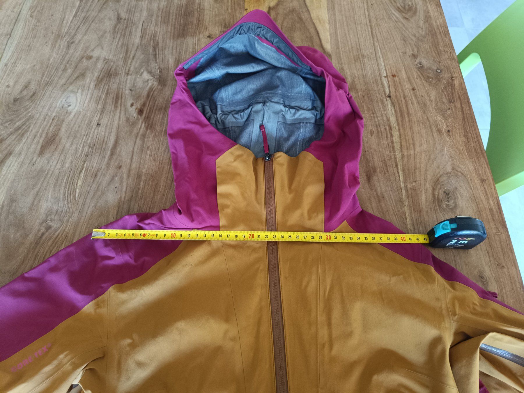 Arcteryx Jacken: Giacca Arc'teryx Gore-Tex donna S/P usata – Gebraucht aus Dino von bin_2zfr 3