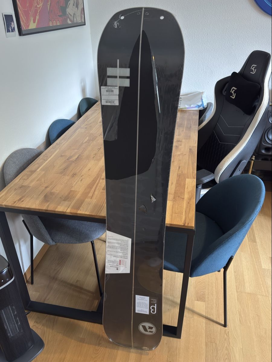 Board: Amplid Freequencer 153 Splitboard - Komplett Neu – Nuovo e nell'imballaggio originale da Zürich venduto da TDOGG 1