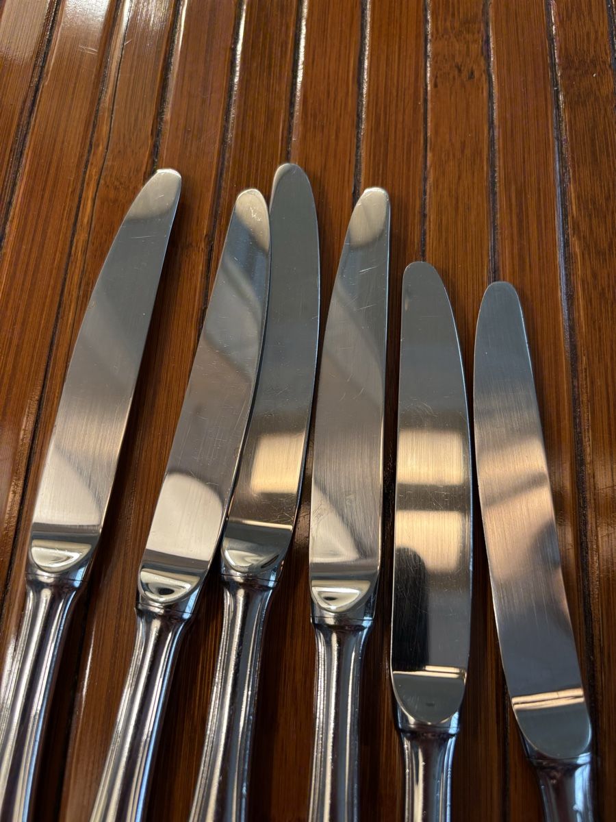 Couteaux: Lot de 6 couteaux en inox – D'occasion à Vufflens-la-Ville par newlifegva 1