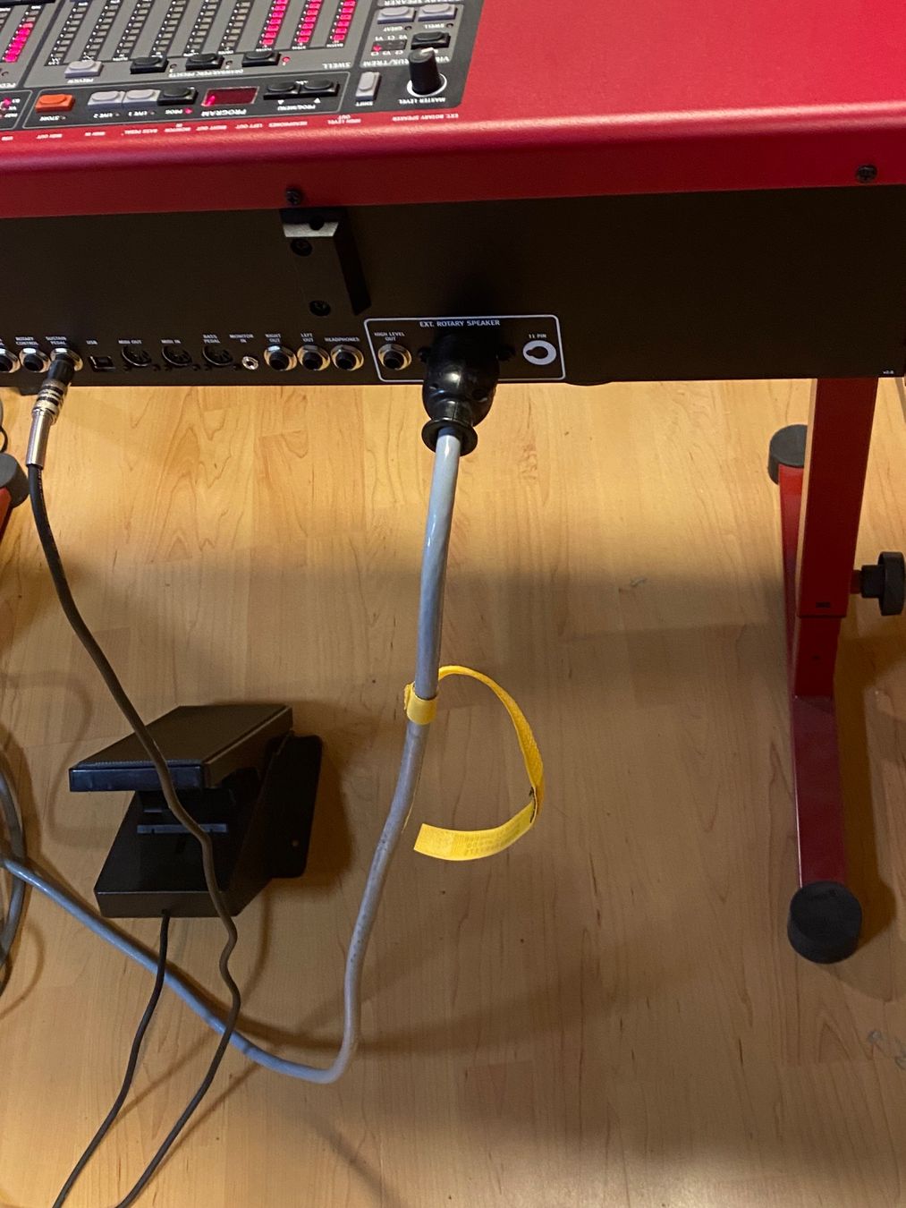 Nord Strumenti musicali: Nord C2 (Hammond mit Leslie – Usato da Schönenwerd venduto da Bryna2002 5