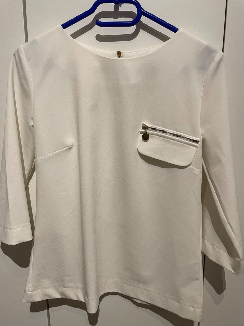 Blusen: Weiße Oberteil von FIGL mit ZIP gr 36 – Gebraucht aus Scherz von Mandarine8