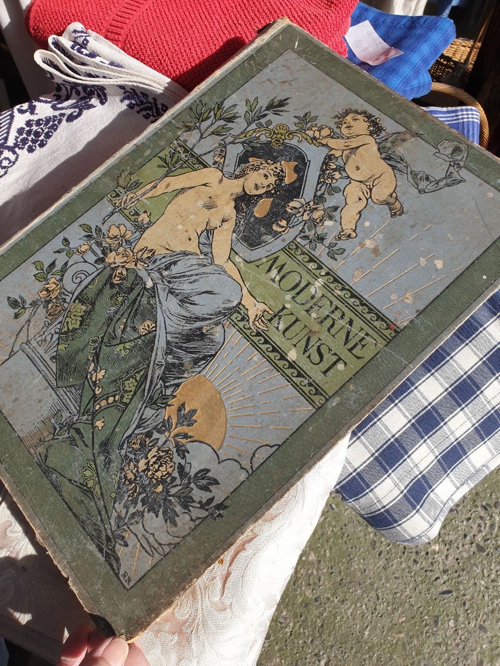 Libri: antikes Kunstbuch A3 gross – Usato da Rebstein venduto da AntikesundKrempel