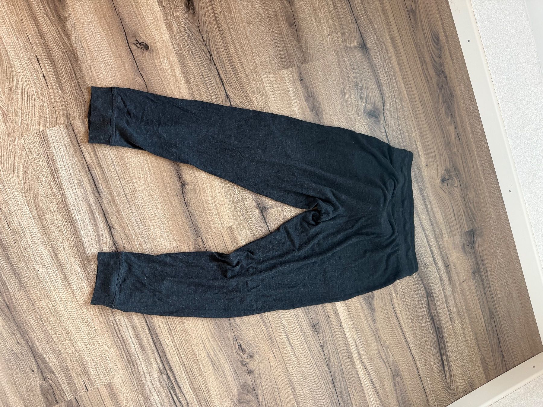 Nike Hosen: Nike Jogginghose – Gebraucht aus Kallnach von Regenbogen44 2