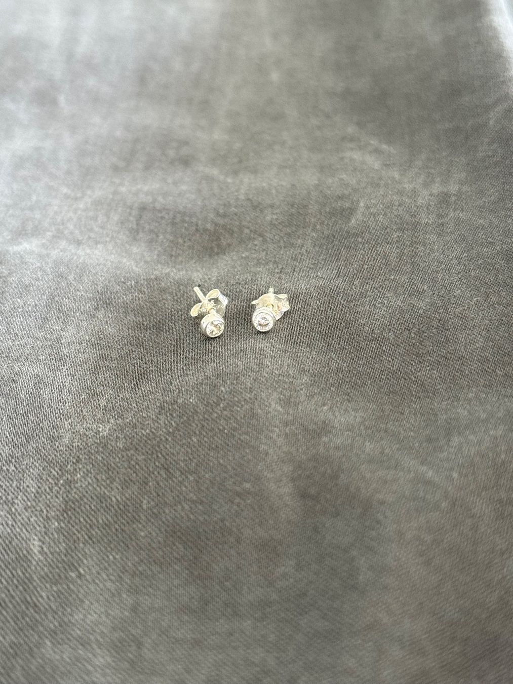 Ohrringe & -stecker: Glambou Ohrstecker – Gebraucht aus Buchs AG von MiWeFe17