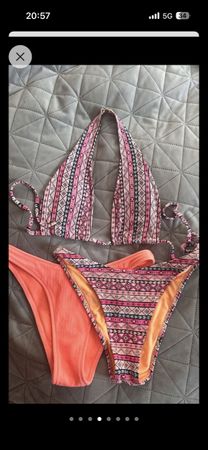 Maillot de bain 3 pièces taille S neuf