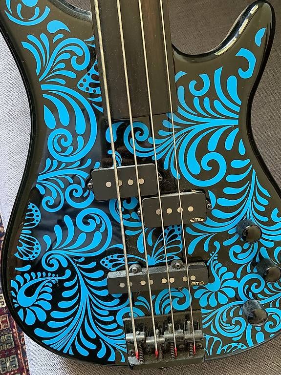 Musikinstrumente: Fretless Stagg E-Bass Bass EMG – Gebraucht aus Dietikon von Ghiekorggmail 1