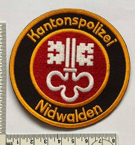 Placchette & Badge: 1 Polizei Abzeichen Kantonspolizei Nidwalden – Nuovo (secondo la descrizione) da Zürich venduto da Policepatch