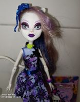 Monster high: Catrine demew bloom and gloom