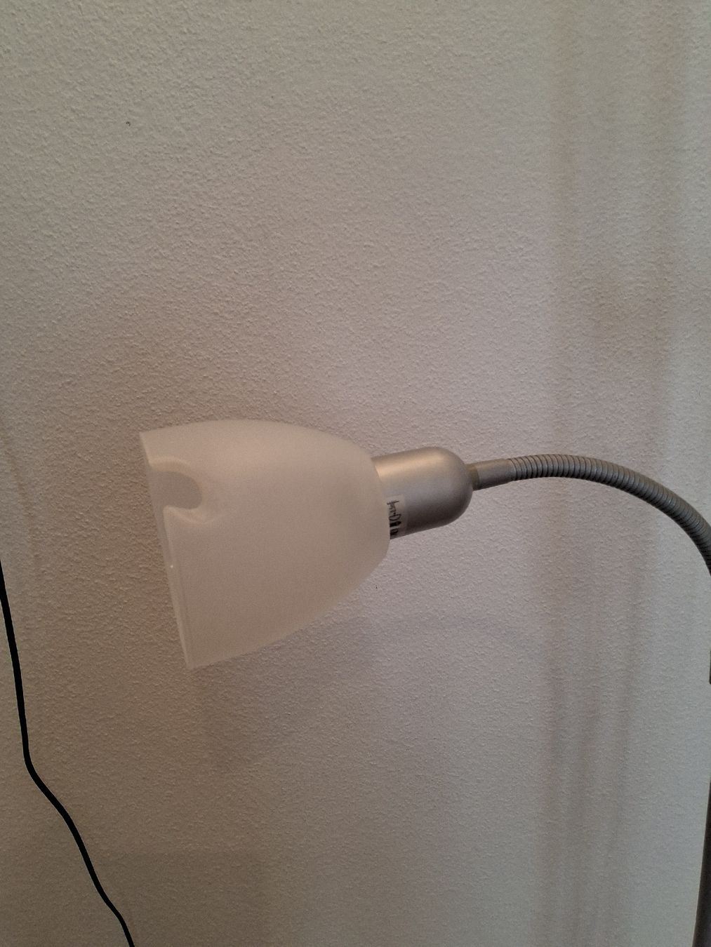 Ikea Lampade: IKEA Stehlampe mit Lesearm silber / floor lamp reading arm – Usato da Genève venduto da pab_y8n7 1