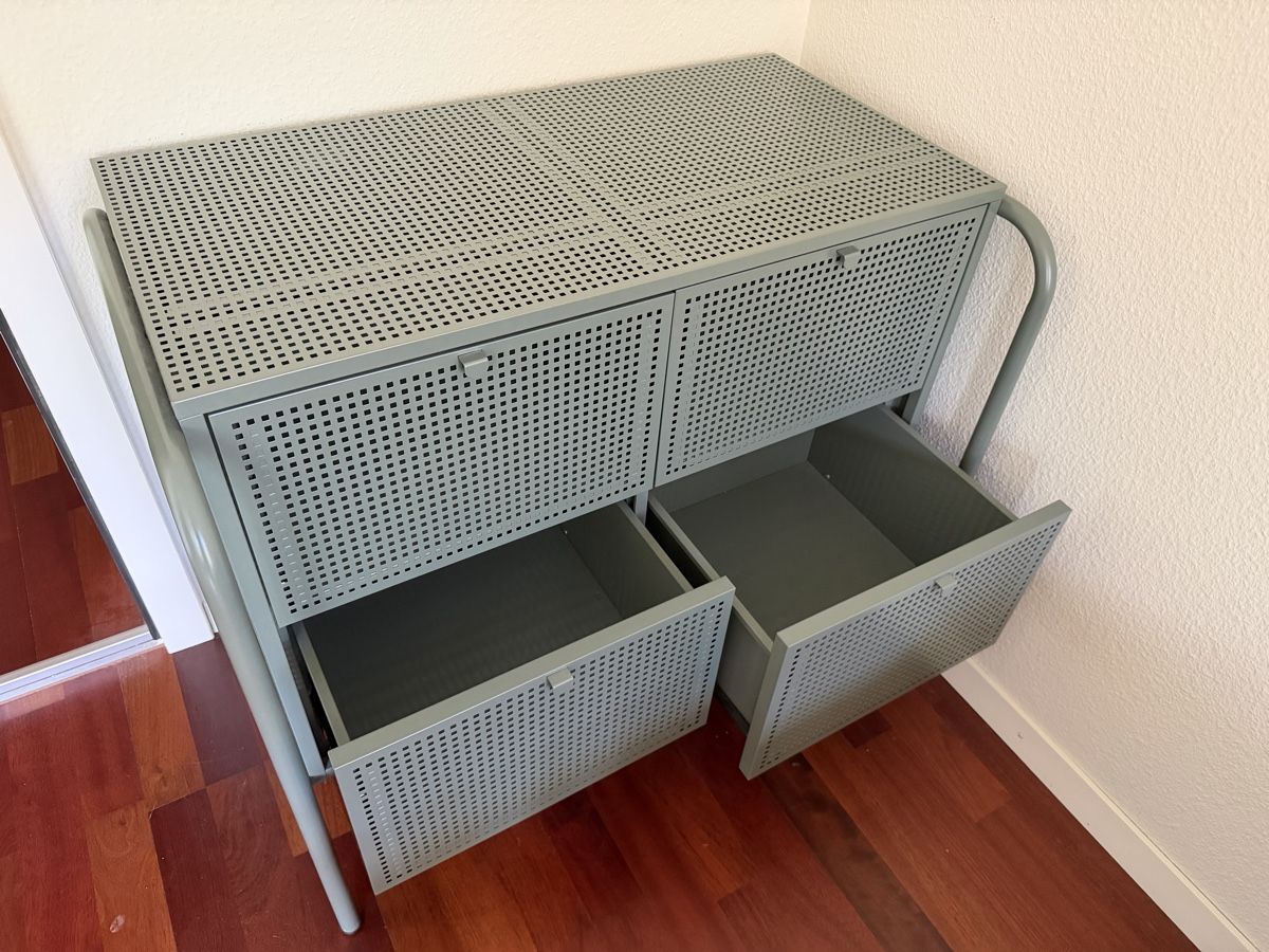 Ikea Commodes: Meuble IKEA Nikkeby vert – D'occasion à Péry par peaudane 1