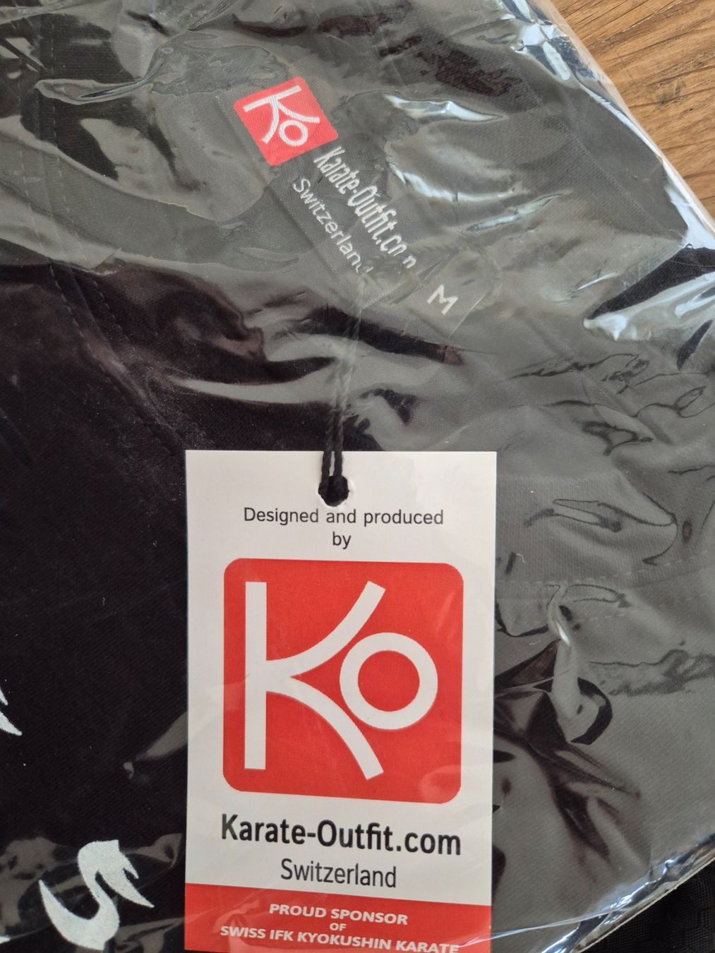T-shirt: Karate-Shirt und Sack, ladenneu – Nuovo e nell'imballaggio originale da Kriens venduto da honig01 1
