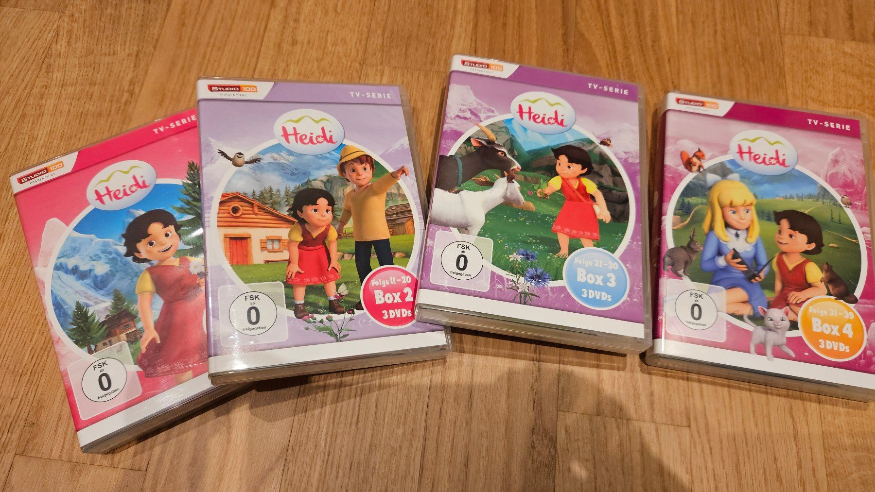 Tutti i DVDs: Heidi Komplettbox 12 DVDs TV-Serien – Usato da Gossau SG venduto da dolores_x 4