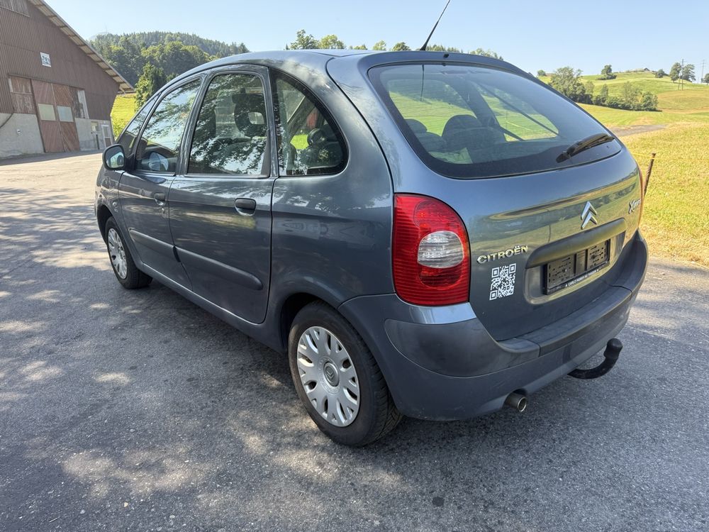 Citroën Automobili: Citroen Picasso 1.6i – Usato da Udligenswil venduto da Sch2s 2