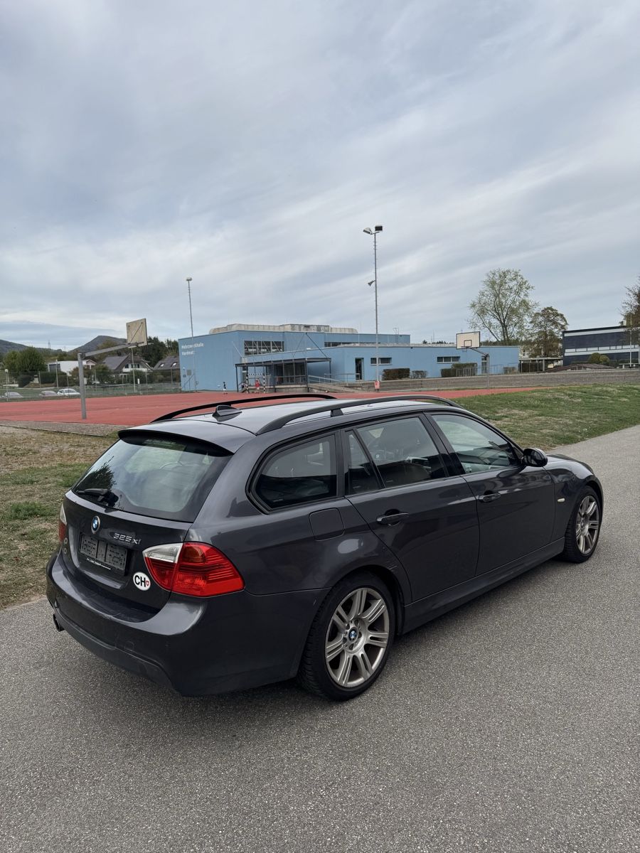 BMW Automobili: BMW E91 325iX M Paket  – Usato da Kleindöttingen venduto da fischer321 2