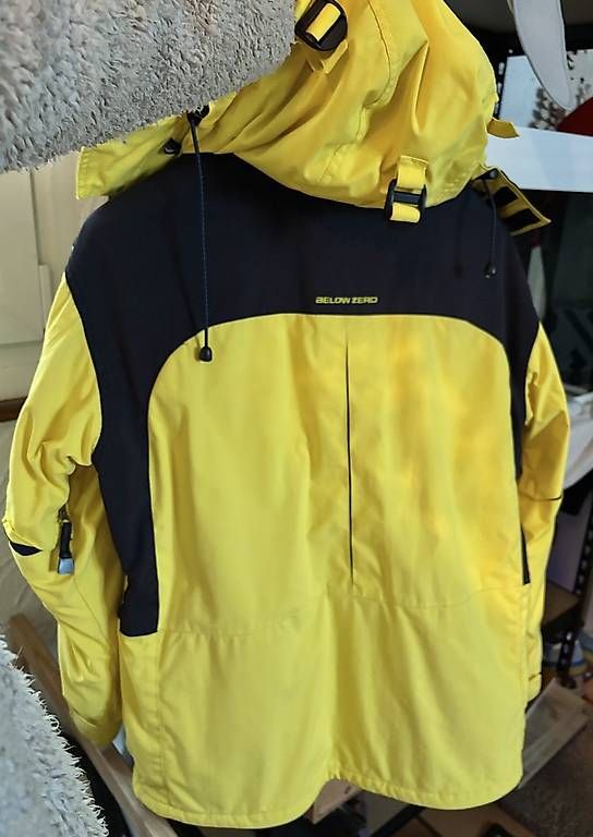Giacche: Veste hiver/ski Belowzero M – Usato da Marchissy venduto da trilud 1