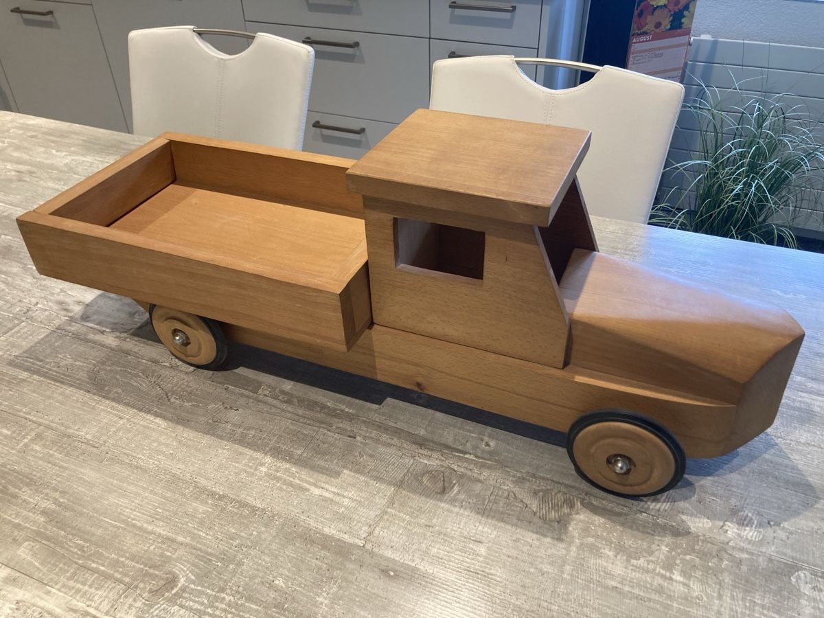 Giocattoli: Holzlastwagen – Usato da Schwändi GL venduto da Blacklife 1