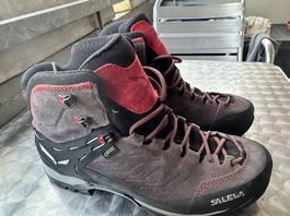 Wanderschuhe Saleva 43