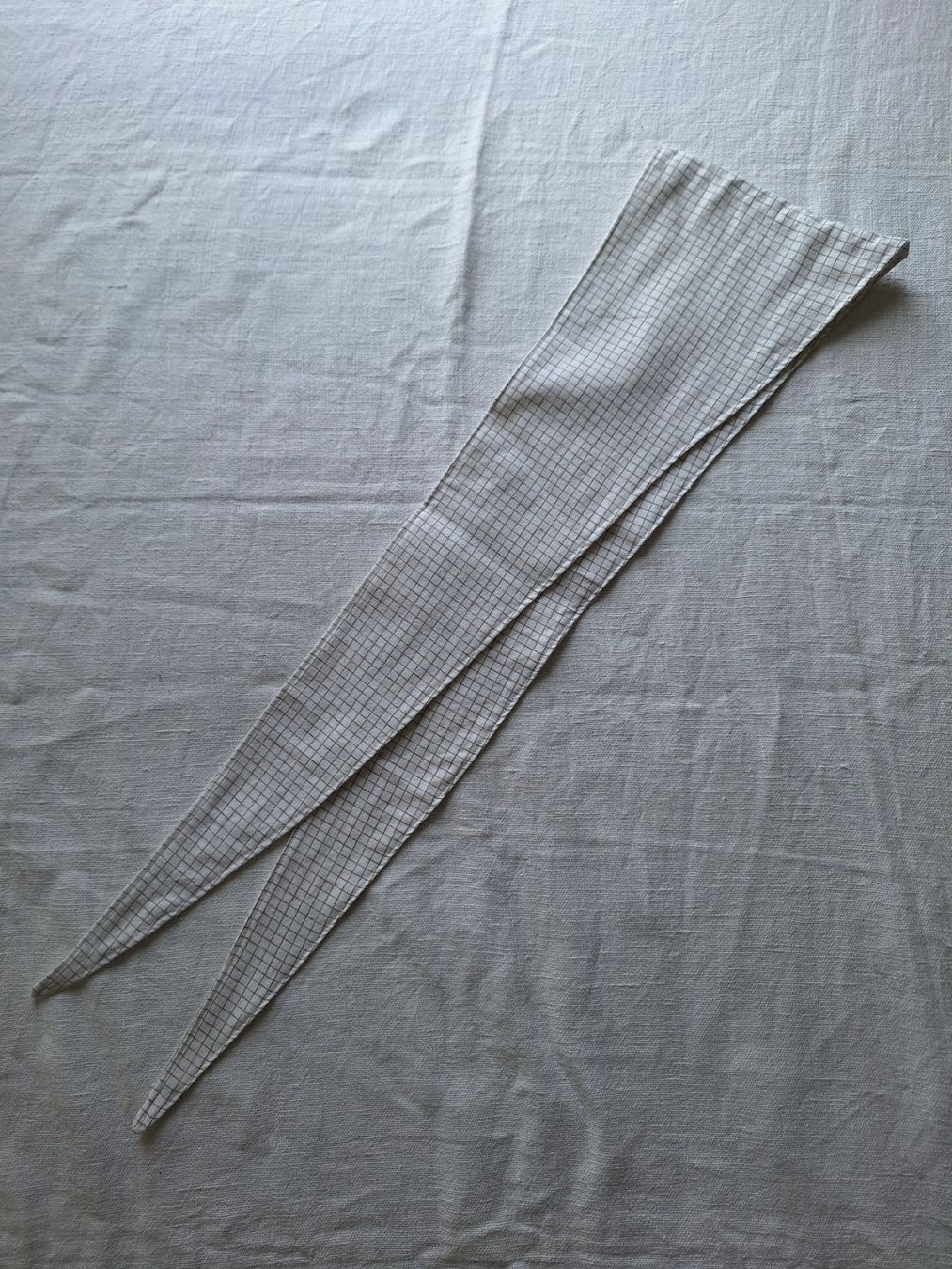 Foulards, Tücher & Schals: Scarf handgenäht – Gebraucht aus Seewen SZ von herbstnebel