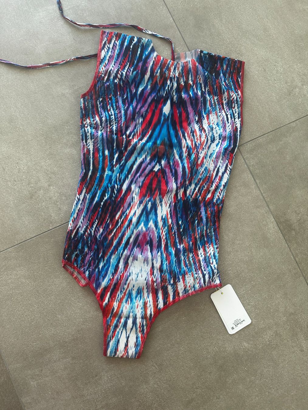 : New swim costume with SPF – Nuovo e nell'imballaggio originale da Lugano venduto da _tuttifrutti_