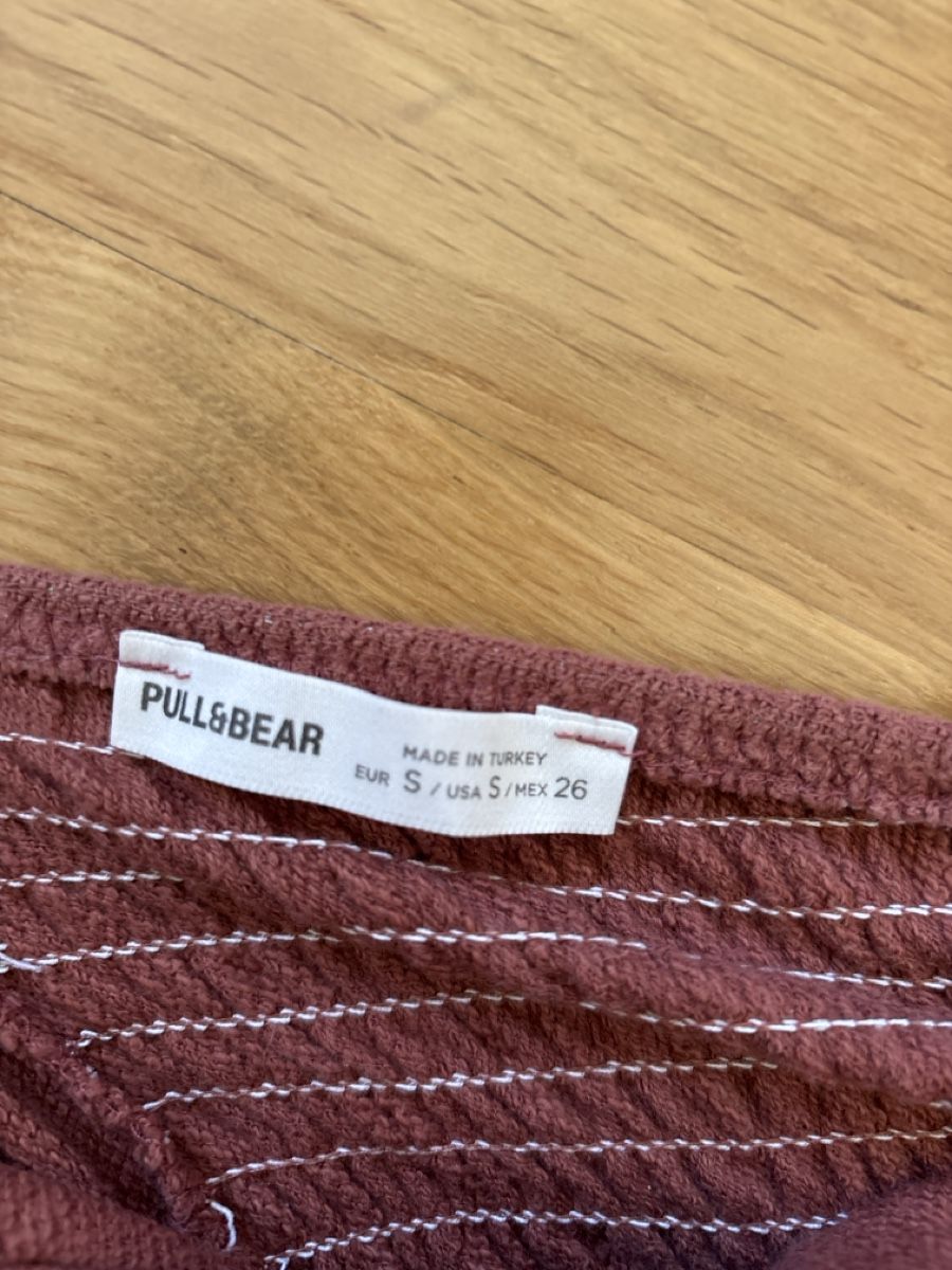 Pull&Bear Tops: rostrotes Neckholder Top von Pull & Bear – D'occasion à Grosshöchstetten par annalena288 1