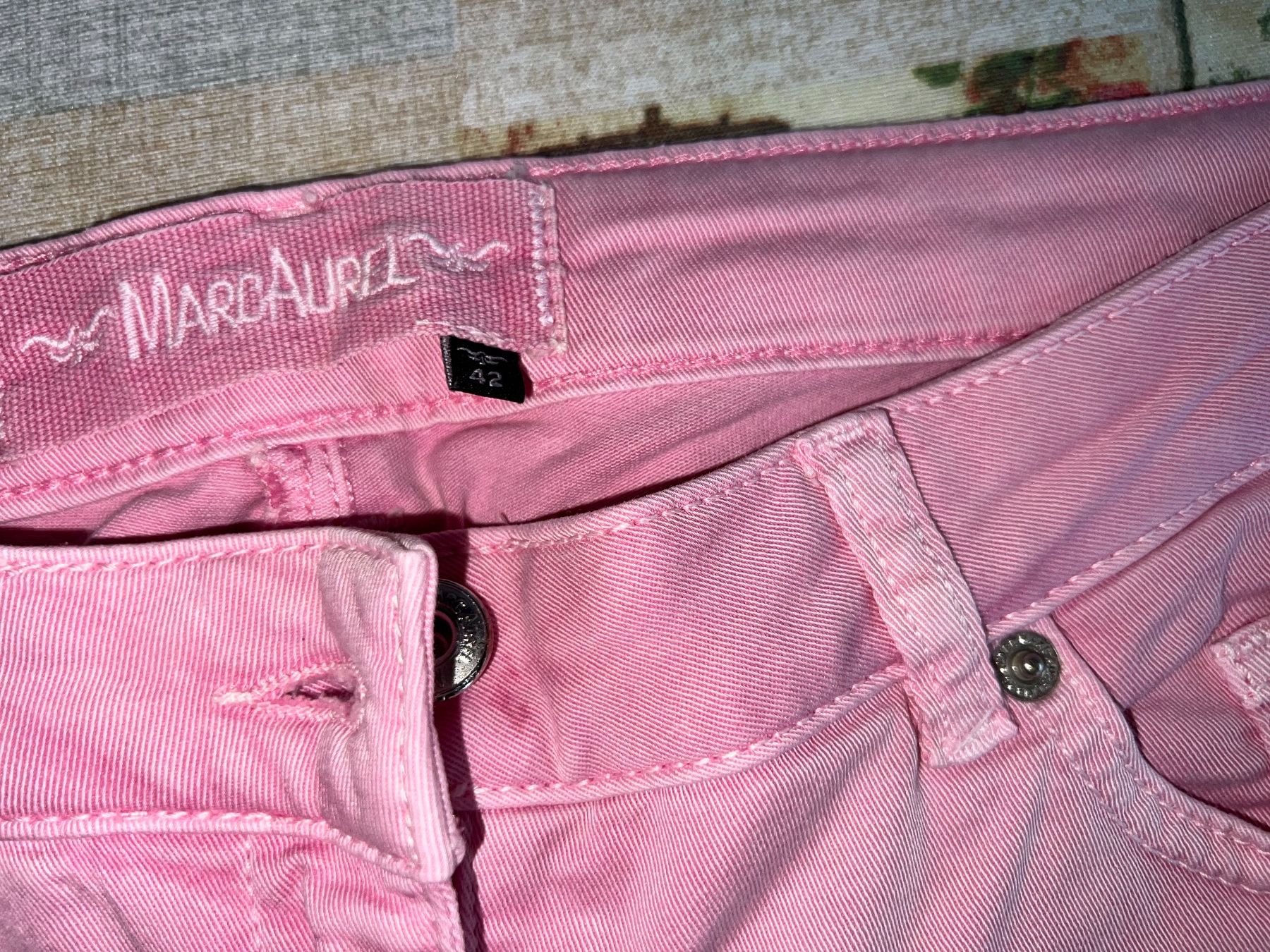 Jeans: Jeans Marc Aurel 42 neu – Neuf (Voir description) à Dornach par samuti 2