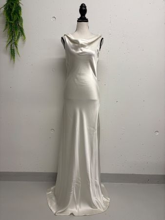 MOD Lux Satinkleid Abendkleid weiss 36 Rückenausschnitt