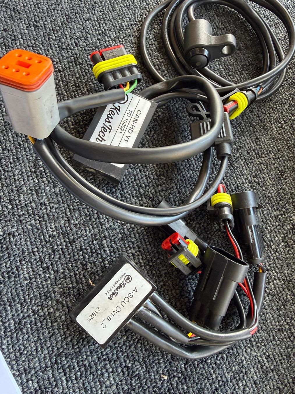 Kesstech Auspuffanlagen: Kess Tech Klappenauspuff Komplett – Gebraucht aus Rütihof von elcheffe81 7