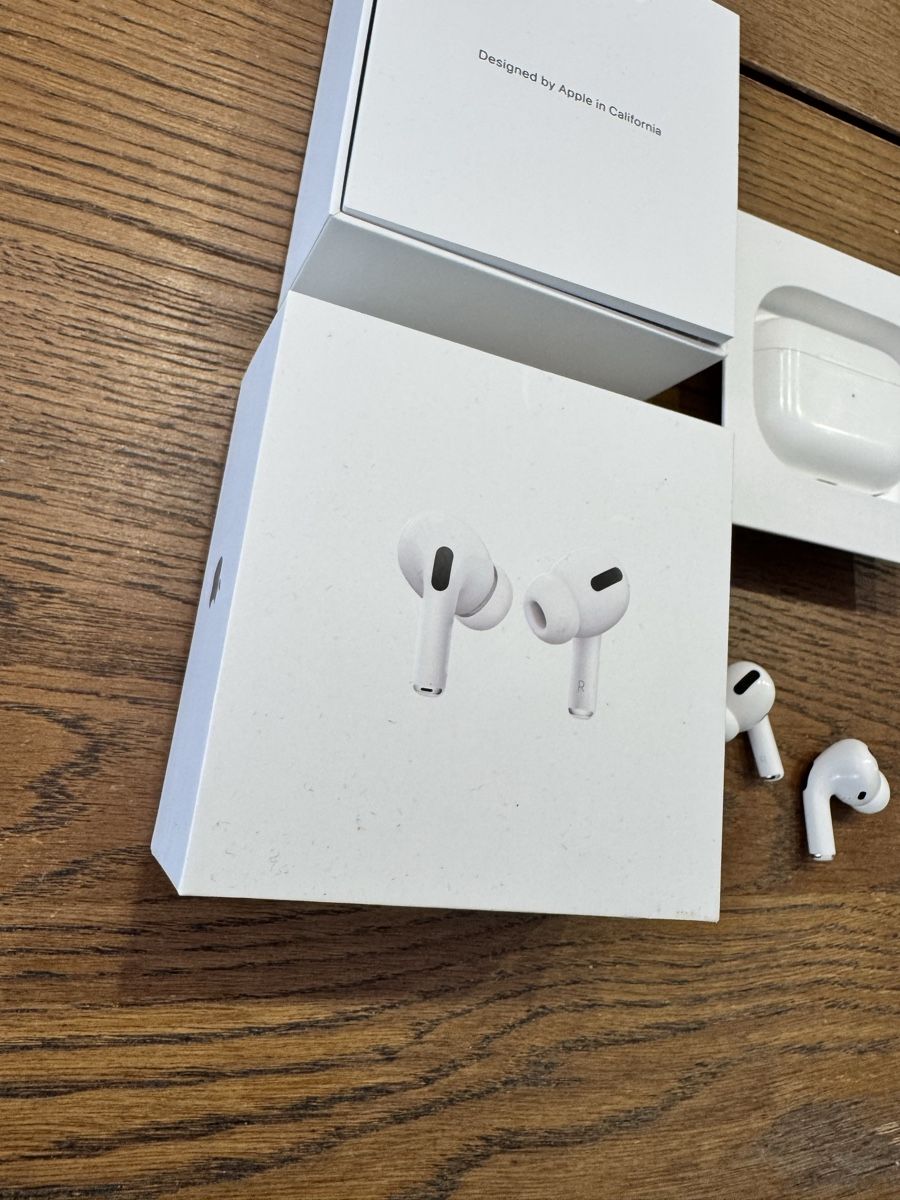 Apple Kopfhörer: Apple AirPods Pro – Gebraucht aus Glattpark(Opfikon) von ale_mg8x 3