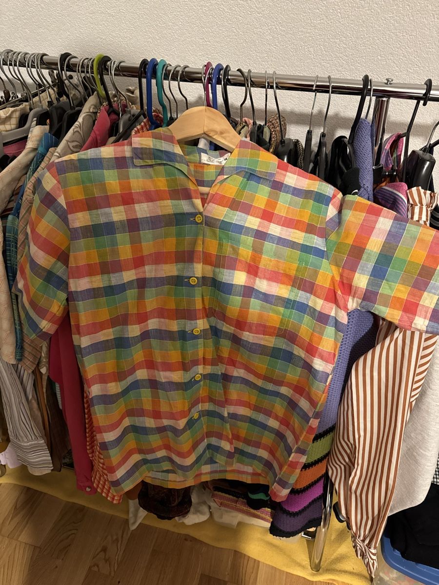 Lotti di vestiti: Lots habits seconde main vintage et actuels – Usato da St-Maurice venduto da Marionlaf 1
