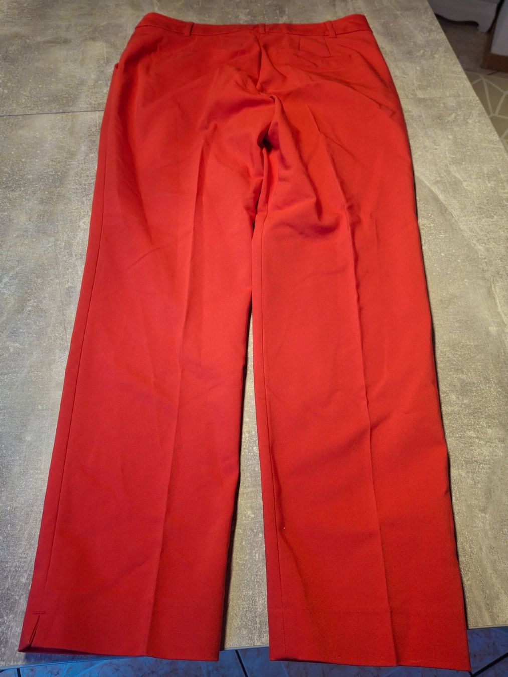 C&A Pantaloni: Pantalon taille 36 48% coton marque C&A – Usato da Villiers venduto da san_jn5w 7