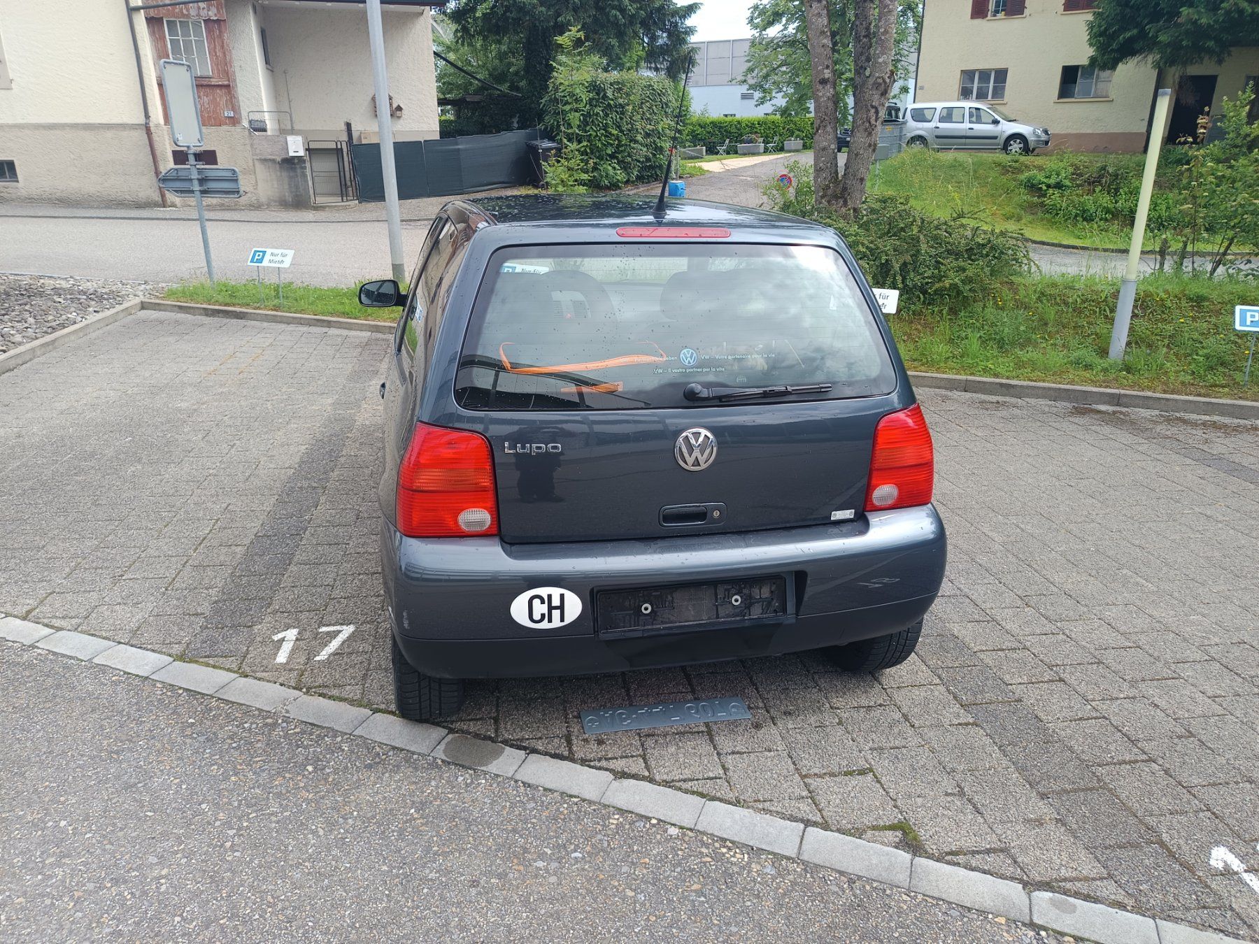VW Autos: vw Lupo – Gebraucht aus Strengelbach von  3