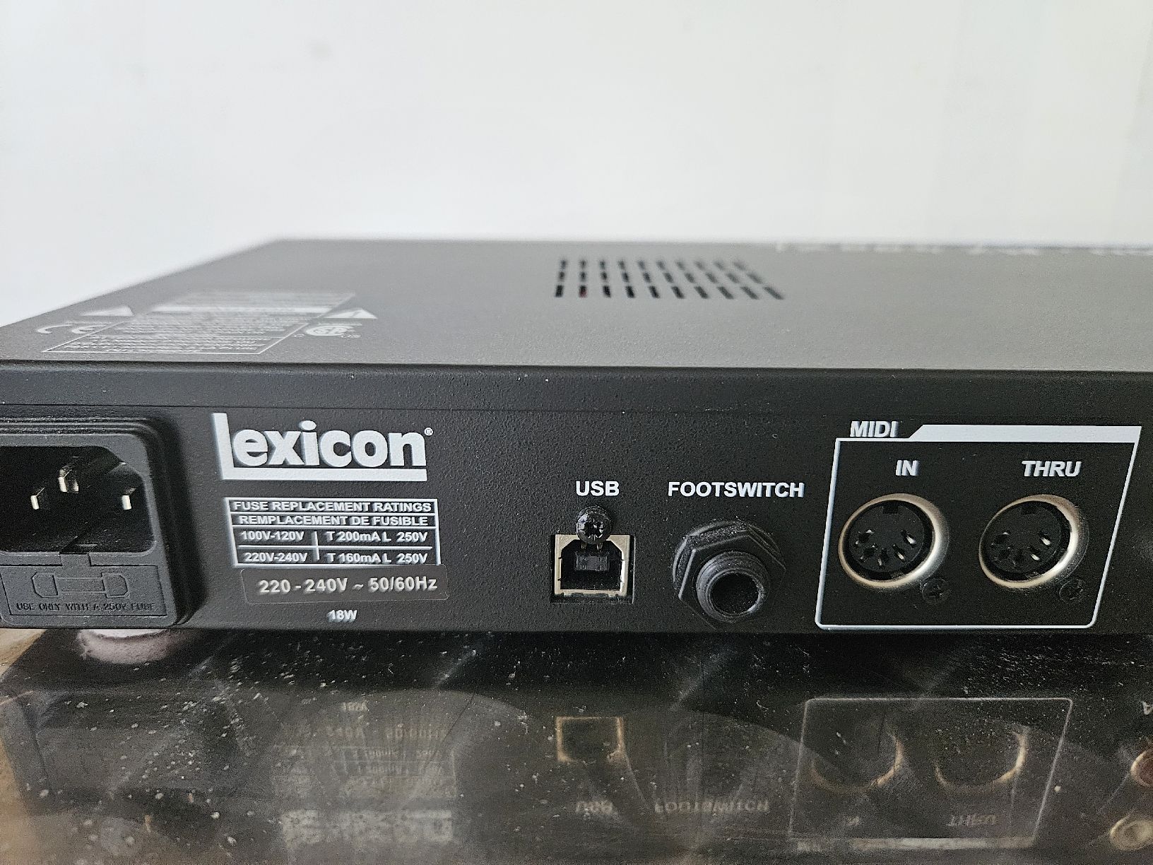 Lexicon Egaliseurs: EFFEKTGERÄT LEXICON MX400XL, HALLS,ECHOS... – D'occasion à Zürich par Freblu48 6