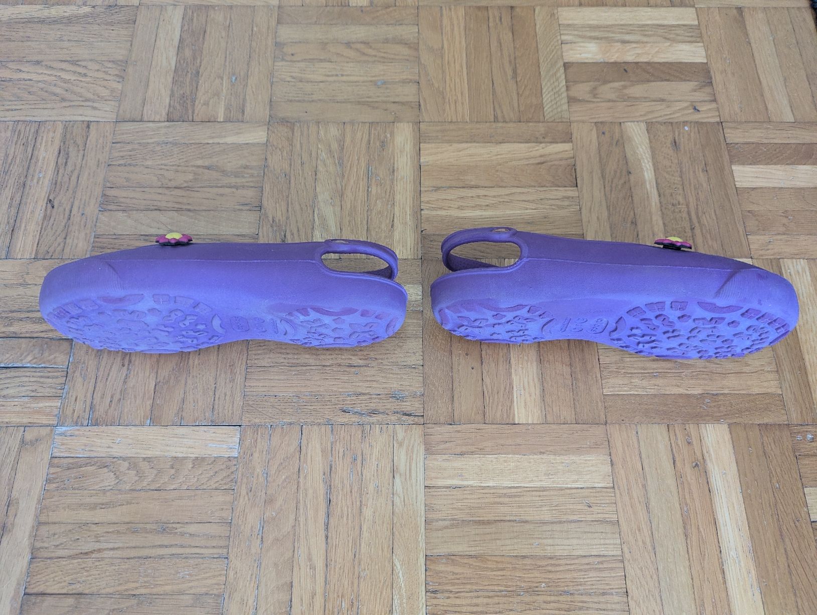 Crocs Schuhe für Mädchen: Crocs Badeschuhe Mädchen Grösse 33 – Gebraucht aus Lengnau AG von sus_znf9 1