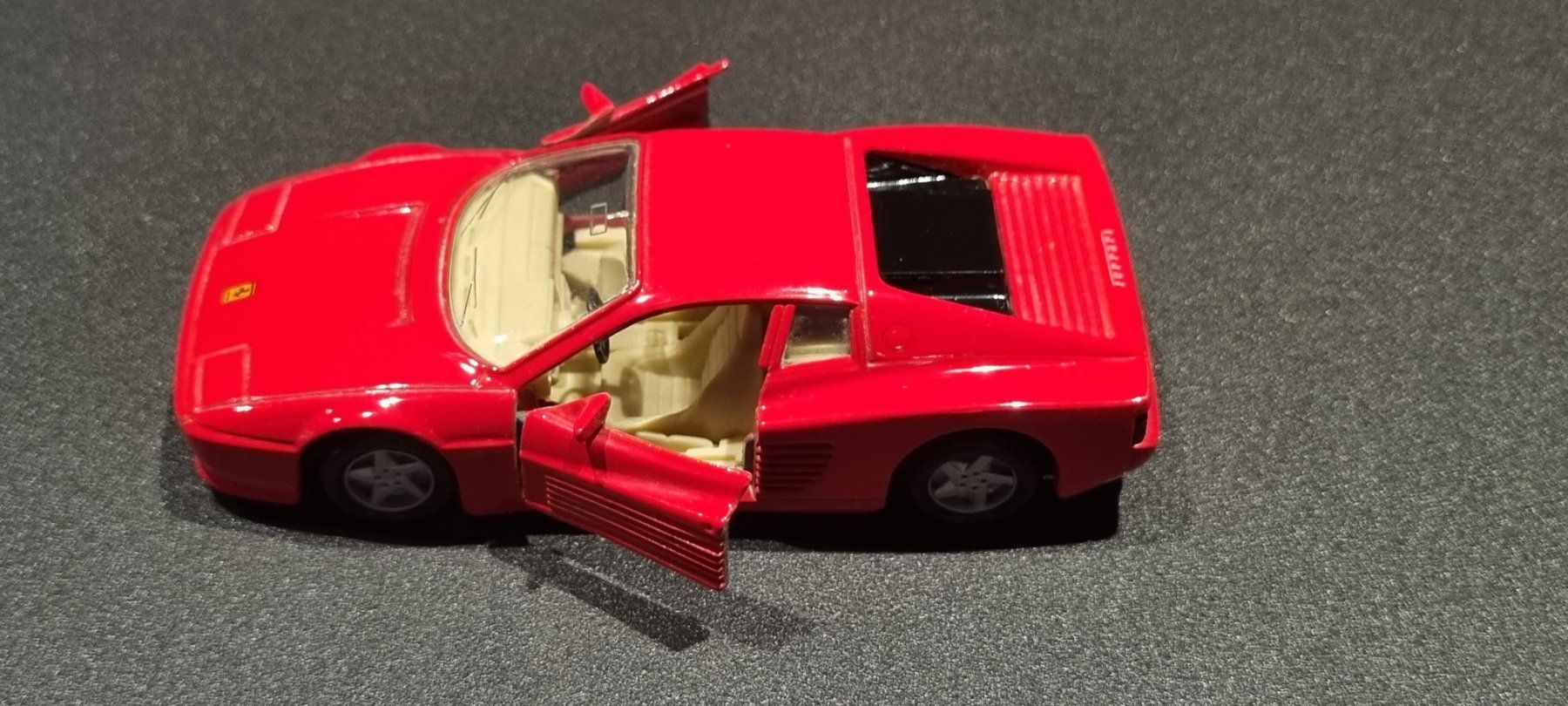 Ferrari Modellini d'auto: Ferrari 512 TR – Usato da Lachen SZ venduto da LinDiscount 1