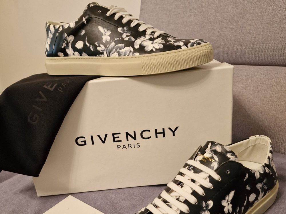 Givenchy Scarpe da uomo: GIVENCHY Sneaker Herren, Gr. 43 – Nuovo e nell'imballaggio originale da Zollikofen venduto da oOAROo 4