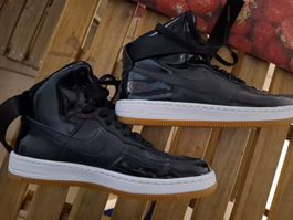 Nike Air Force 1 High '07, Nere Lucide, Taglia 40
