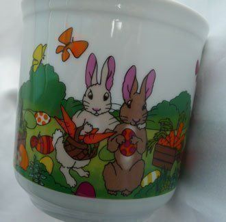 Tazze: ***   Ostern   ***   Tasse mit Osterhasen    -   NEU   - – Nuovo e nell'imballaggio originale da Niederuzwil venduto da LaBambola 3