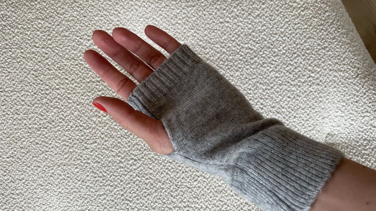 Handschuhe & Handstulpen: NEUVES mitaines en cachemire  – Neu (gemäss Beschreibung) aus Satigny von Pauline_1987 5