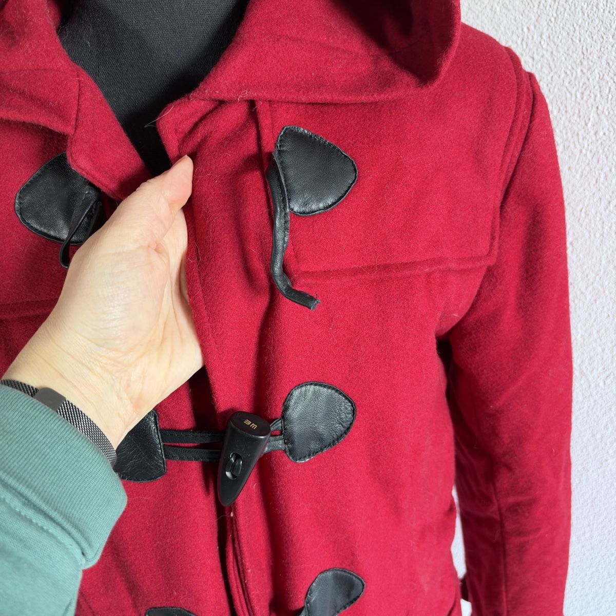 Cappotti: RED WOOL HOODED DUFFLECOAT  – Usato da Zofingen venduto da JumpInVintage 2