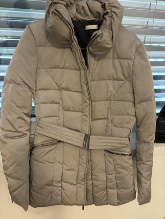 Doudoune femme beige avec ceinture état satisfaisant