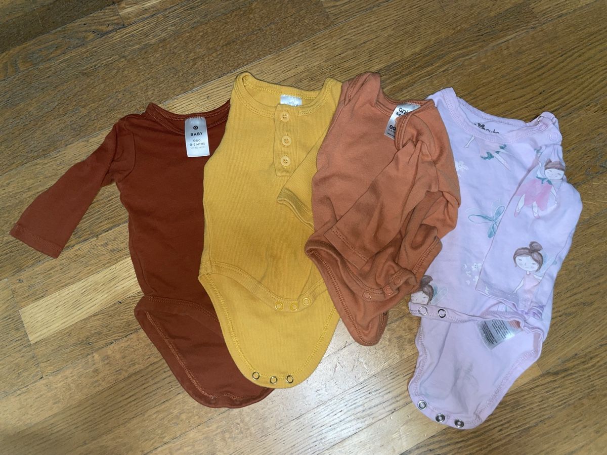 Ensembles coordonnés: Mädchen Babykleider Set Gr. 62 – D'occasion à Schmidrüti par ZsuzsannaK 2