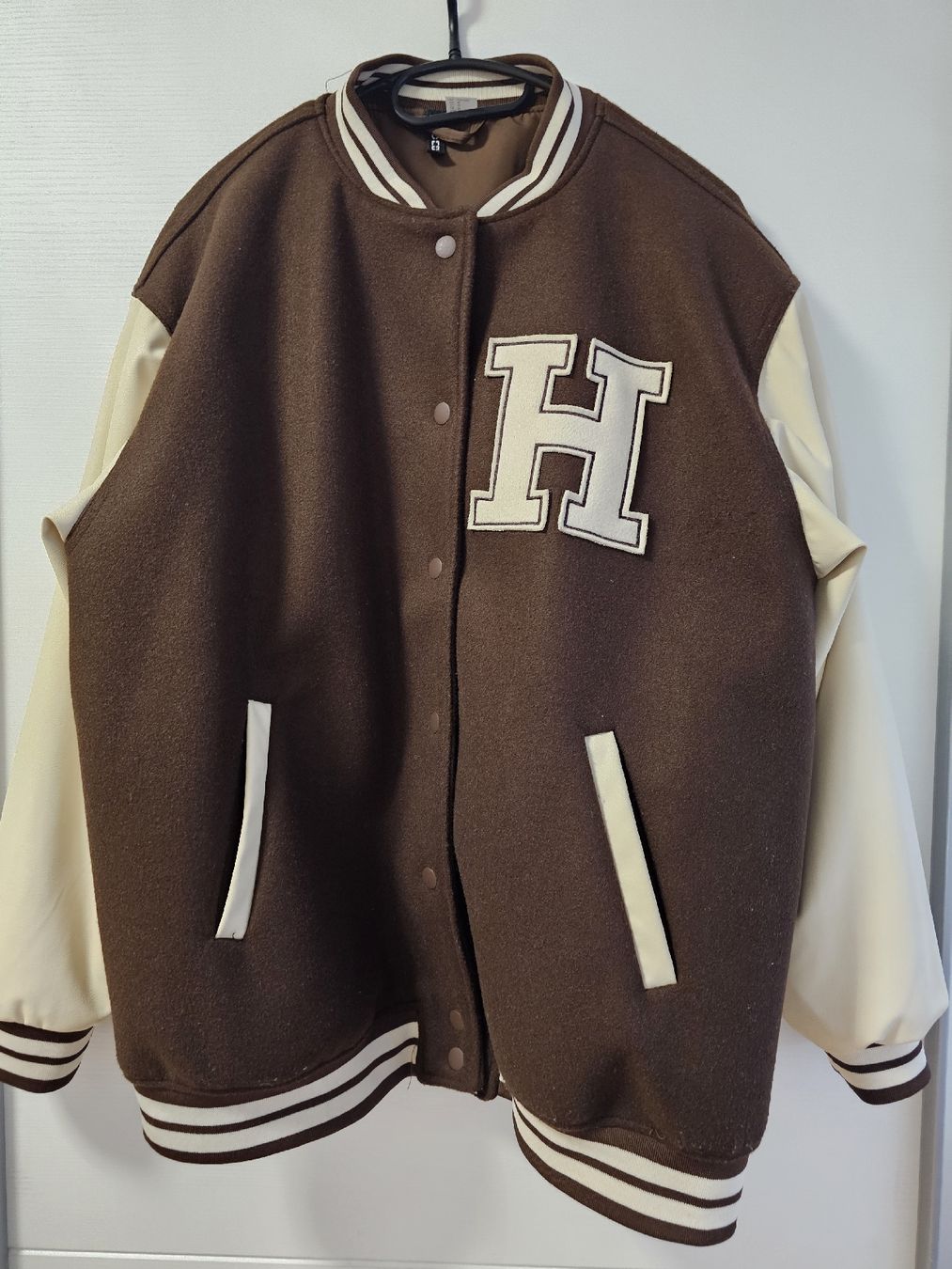 Giacche: Collegejacke Gr. M H&M beige braun oversized – Nuovo (secondo la descrizione) da Steinmaur venduto da Kiki_m240