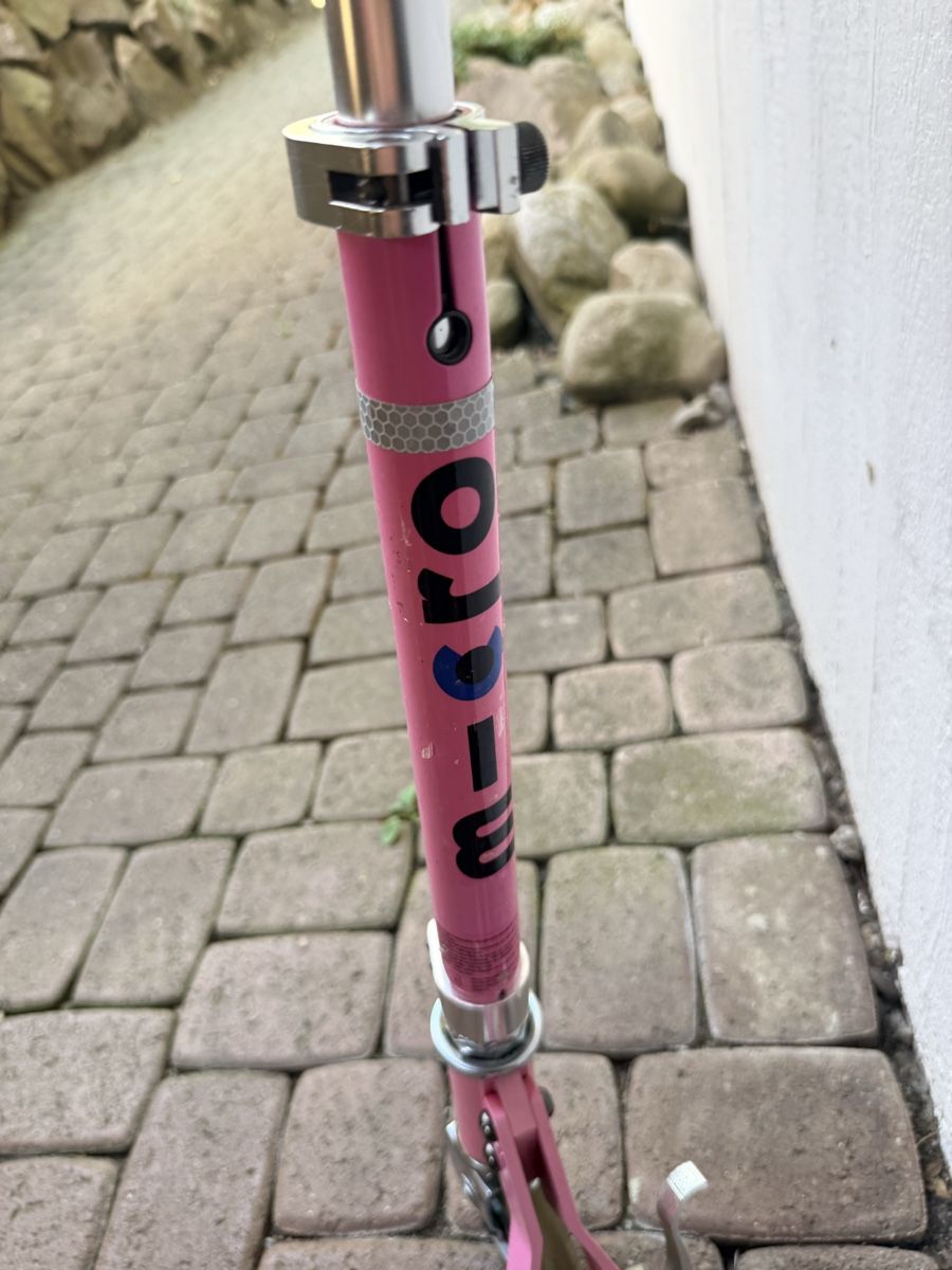 Micro Veicoli per bambini: Micro Scooter rosa gebraucht. – Usato da Bassersdorf venduto da DeBabsnhage 2